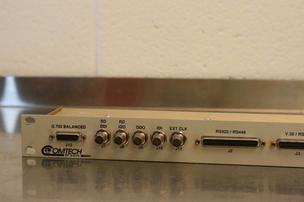 COMTECH EF DATA SATELLITE UB-530 UNIVERSAL BREAKOUT PANEL