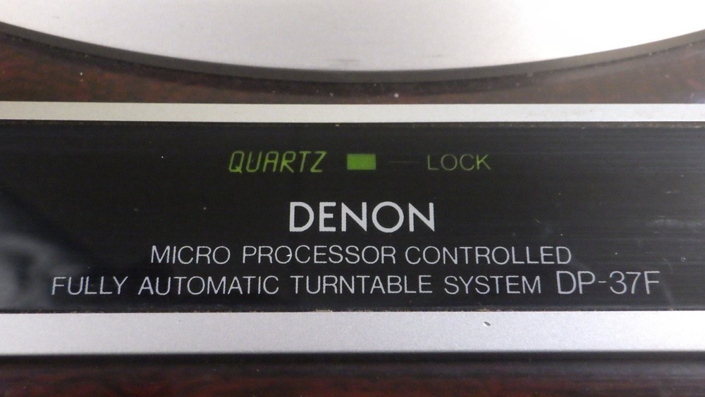 Vintage Denon phonograph-turntable DP-37F Microprocesor Controlled Automatic