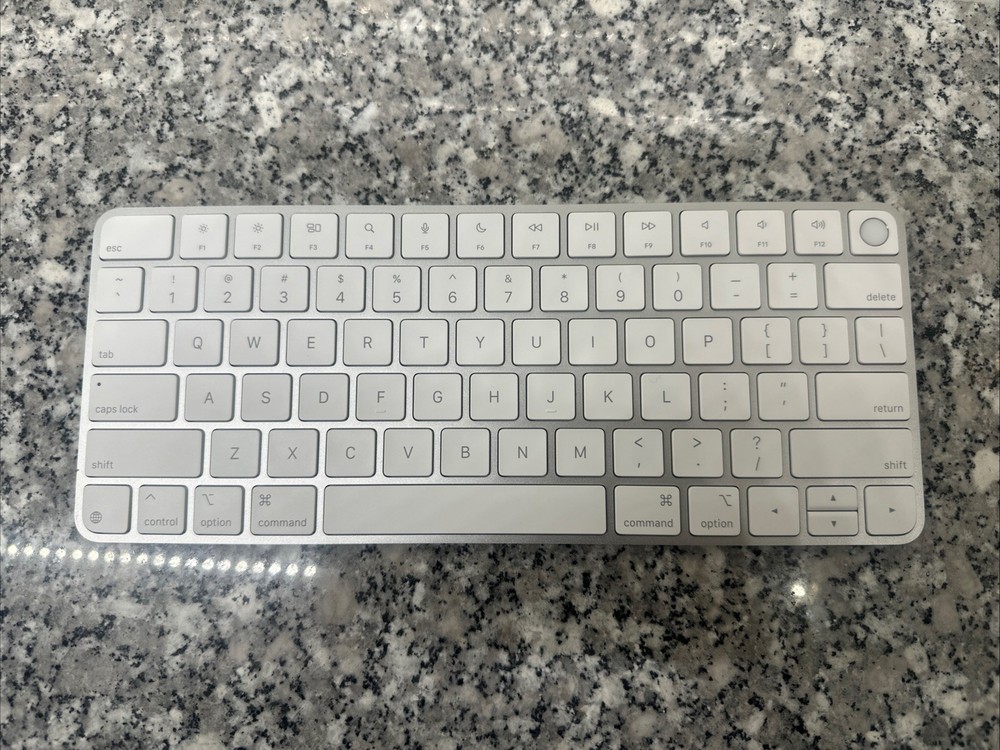 Apple Mac Magic Keyboard with Touch ID Model A3118