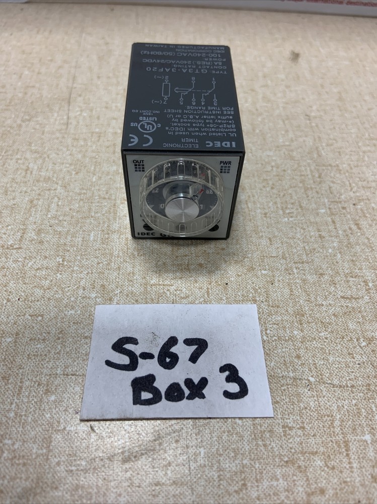 Idec GT3A-3 AF20 Timer 100-240v-ac