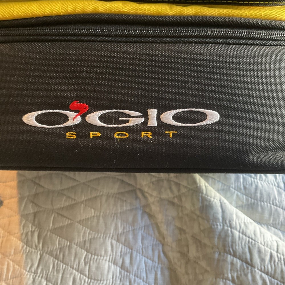 Ogio Gatorade Large Backpack w/ Bottom Cooler