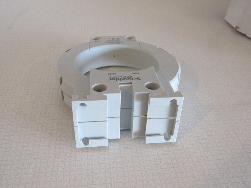 SCHNEIDER IA80 CLOSED TOROID CURRENT TRANSFORMER CLAMP SENSOR 50439