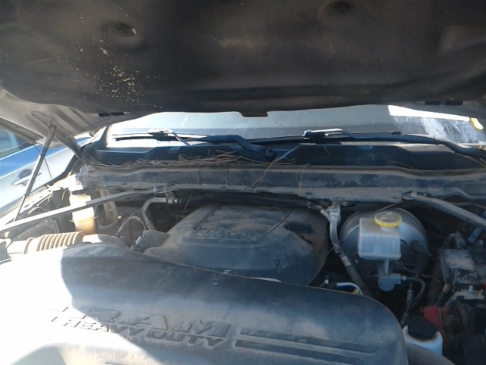 RAM2500 2019 High Mounted Stop Light 104918122