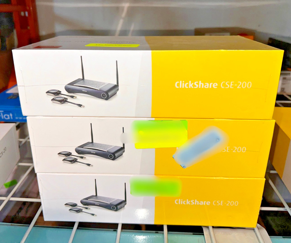 Barco ClickShare CSE-200 Wireless Presentation System 2x Buttons New Sealed