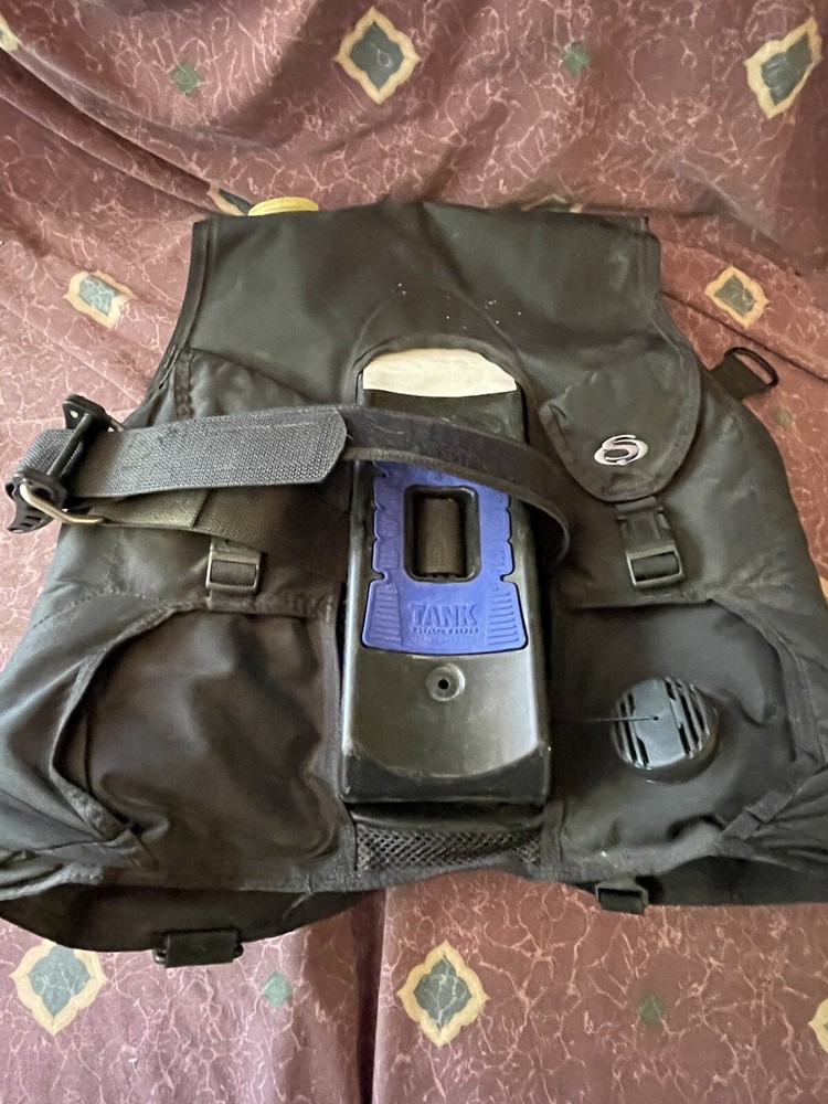 Sea Quest Diva Size M Womens Dive Vest BCD