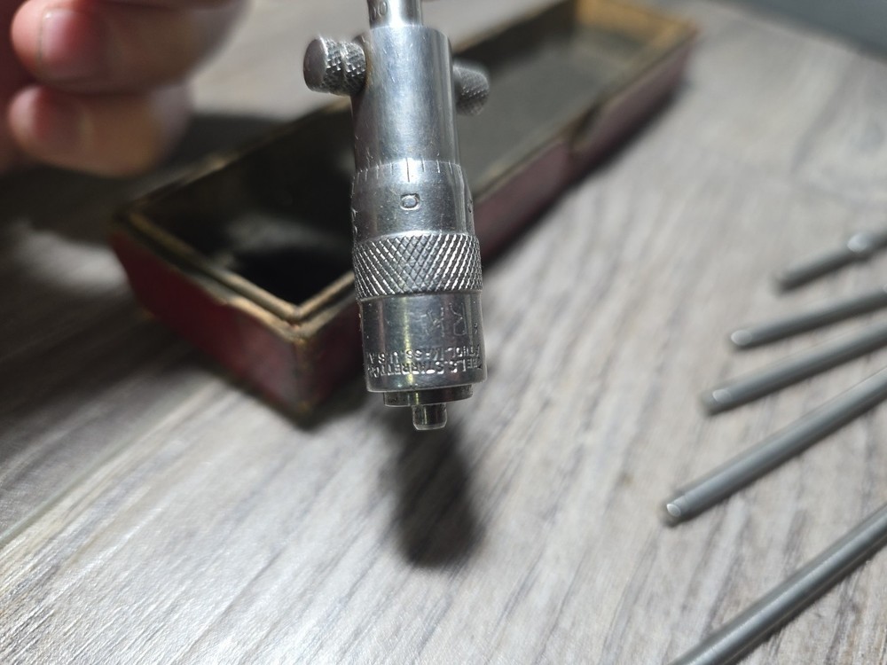 Vintage Starrett Inside Micrometer 124A With Box