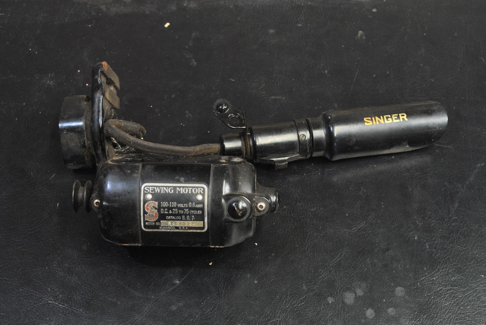 Vintage Singer Sewing Machine Motor and Light,