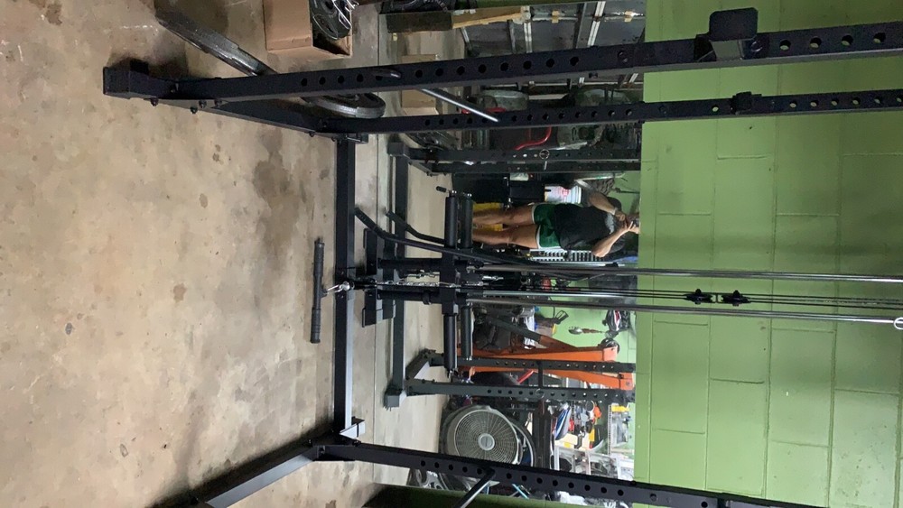 squat rack with weights used