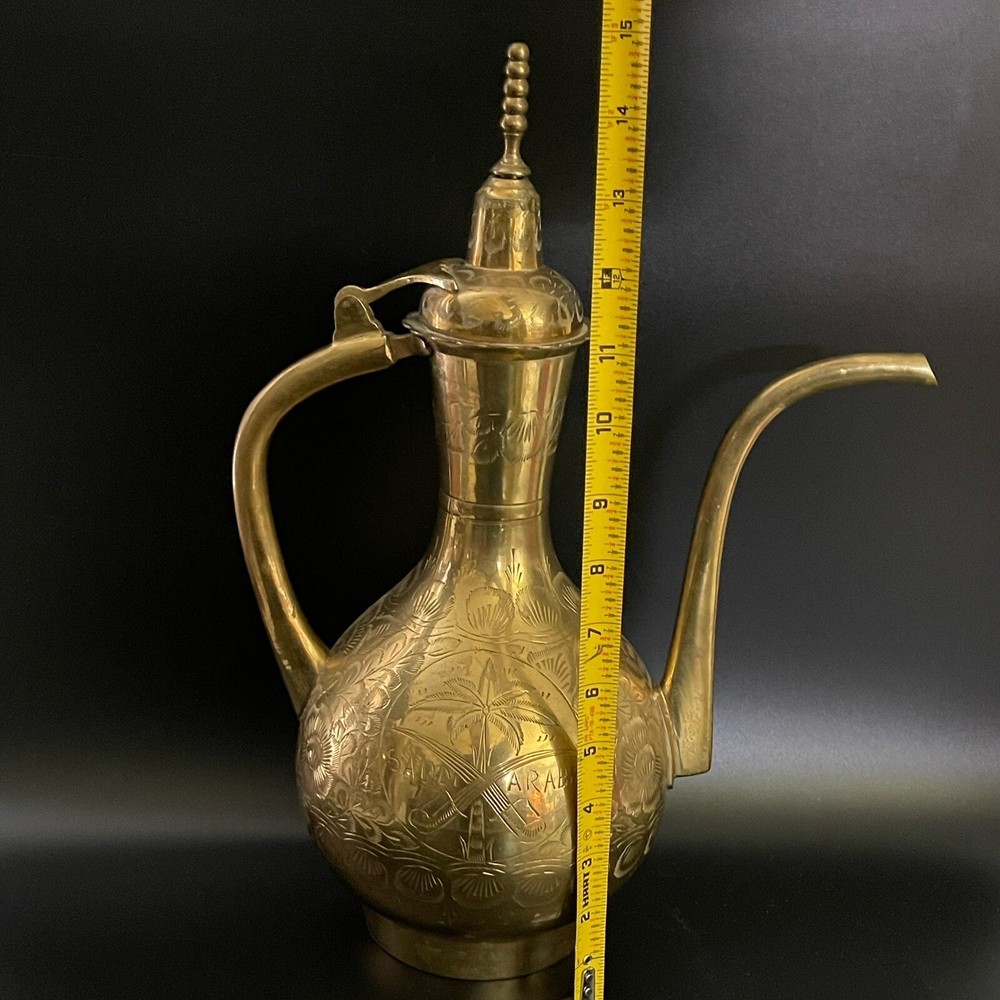 Beautiful Antique Large Saudi Arabia, Arabic Solid Brass Coffee Pot, Dallah