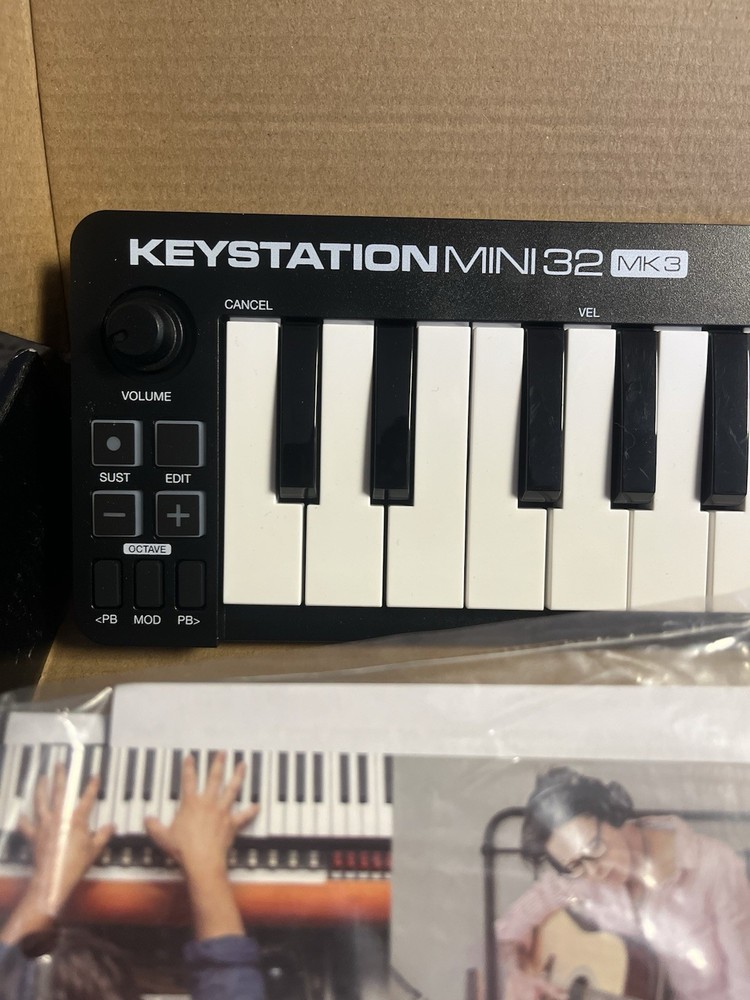 New M-Audio Keystation Mini 32 MK3 32-Key Keyboard Controller