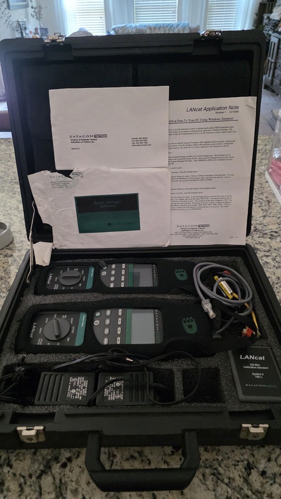 Datacom Textron LANcat System6 Cat 6 Cable Tester