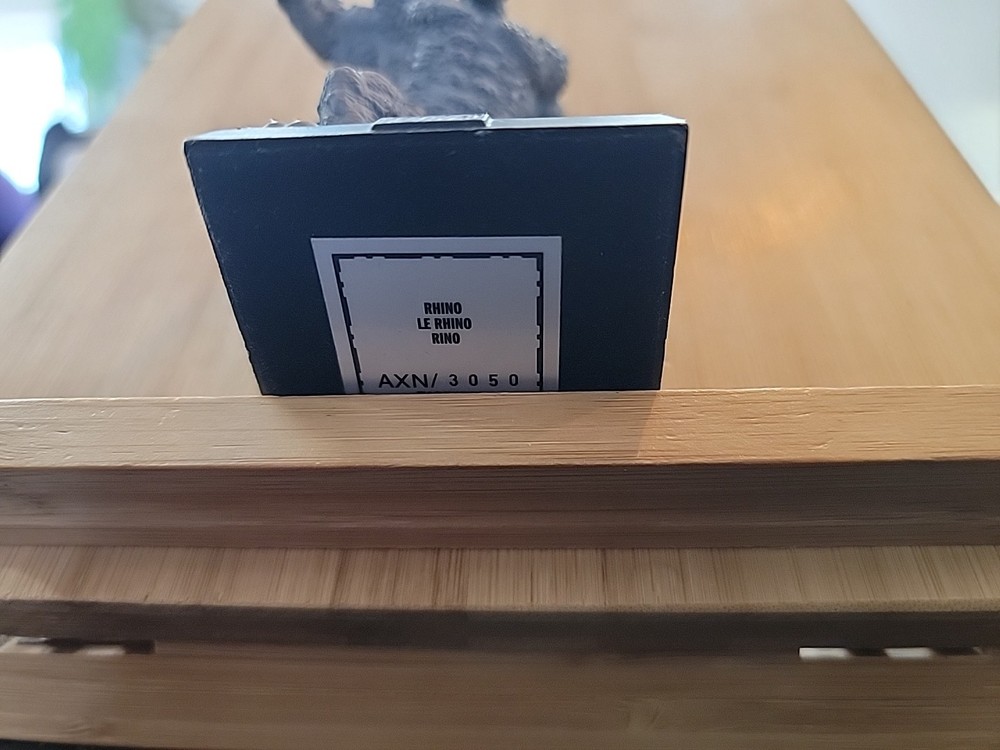 Eaglemoss Rino Statue