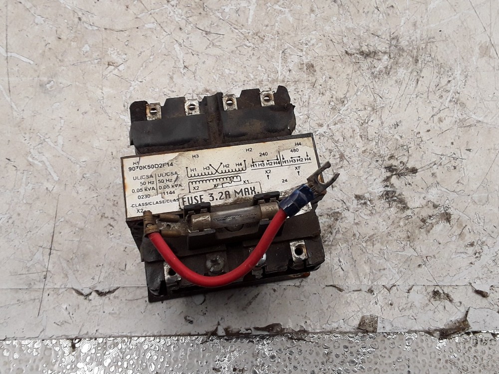 Square  Transformer D9070K50D2F14