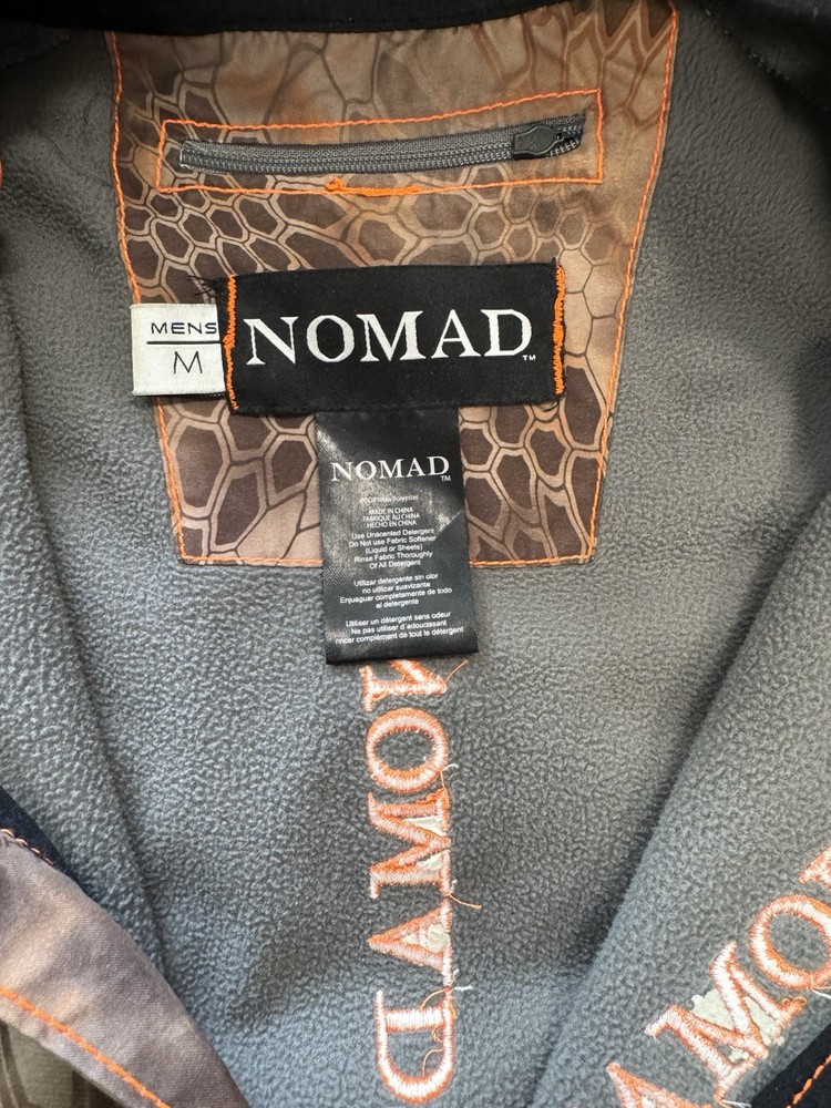 Nomad Camo Jacket, Men’s Medium. Great Condition
