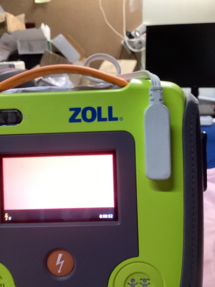 Zoll AED 3 Defibrillator Automatic