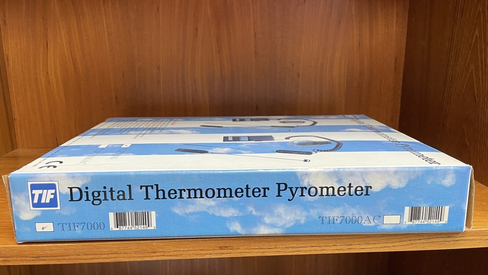 TIF 7000 Digital Thermometer Pyrometer With Standard Probes