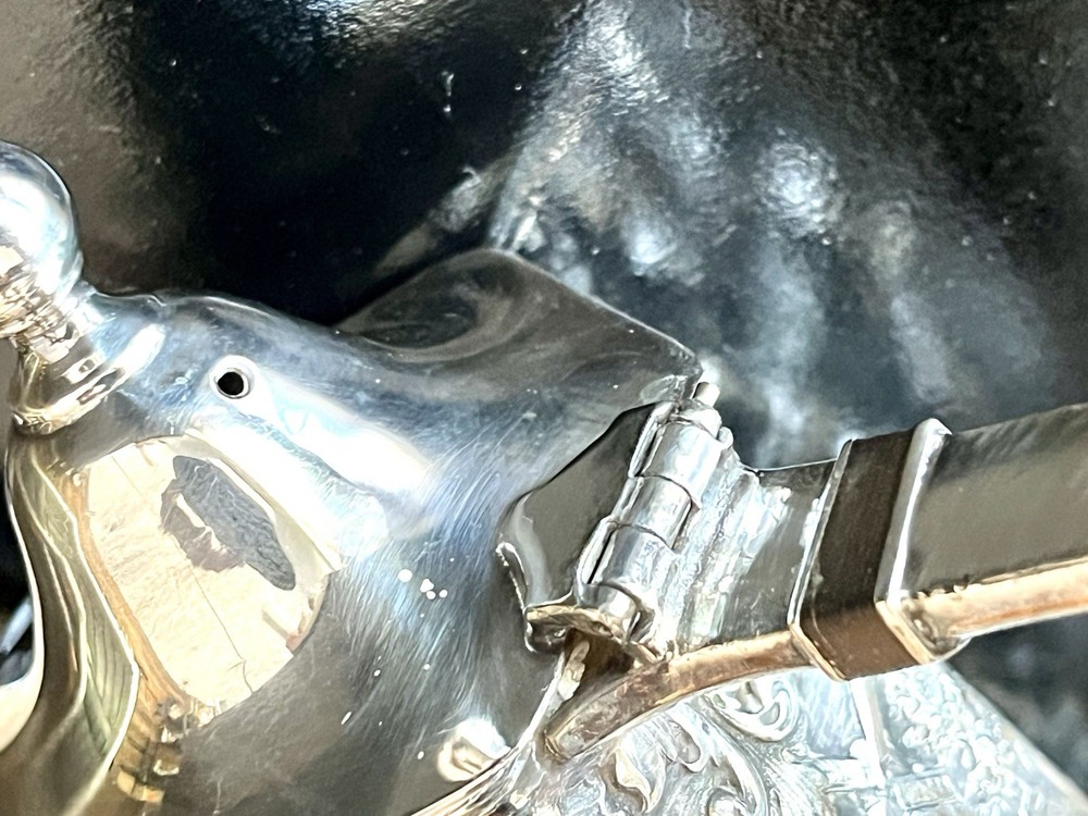 Barbour Repousse' Silverplate Tea / Coffee Server In PRISTINE Condition-1890's