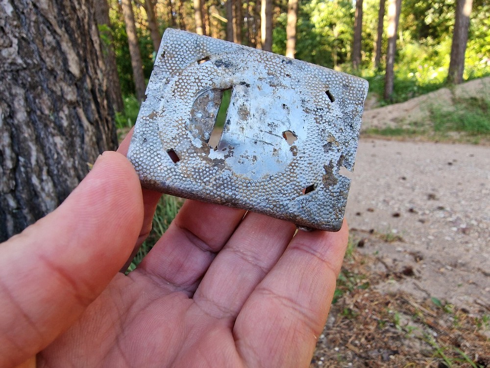 WW2 Original German Buckle Front Item Relic.