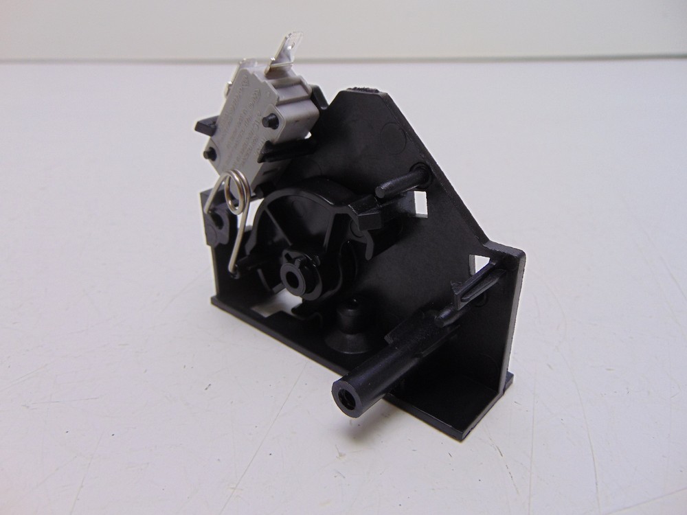 Frigidaire FMOS1846BSA Switch Bracket Upper