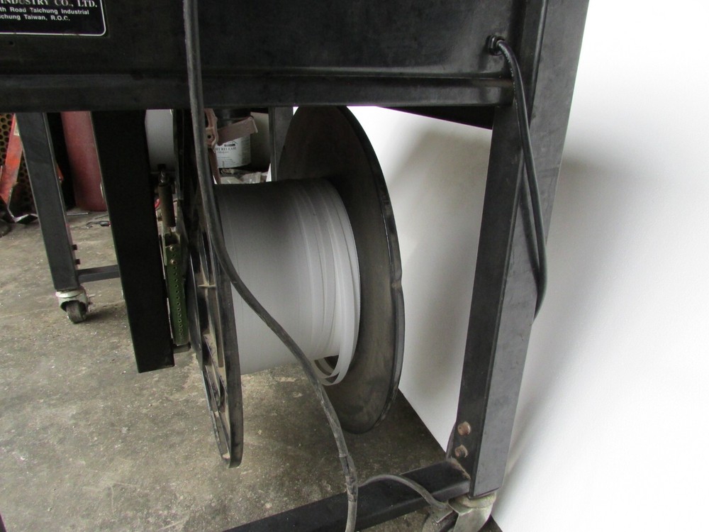 Joinpack Strapping Machine Model ES-102A Poly Chem PC120