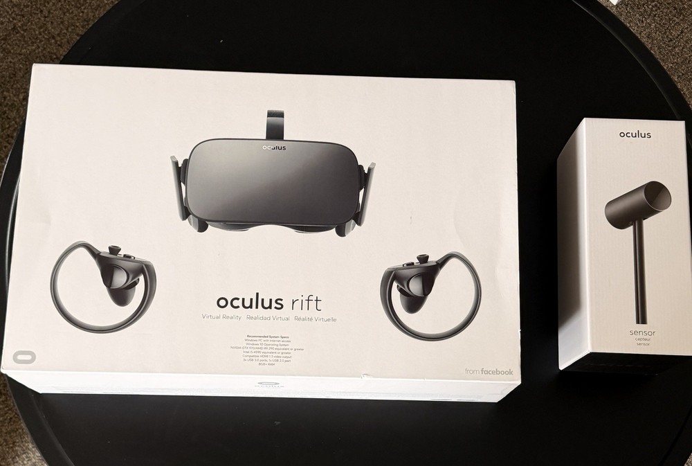 Oculus Rift CV1 VR Headset Bundle w/ Touch Controllers + 3 Sensors Complete