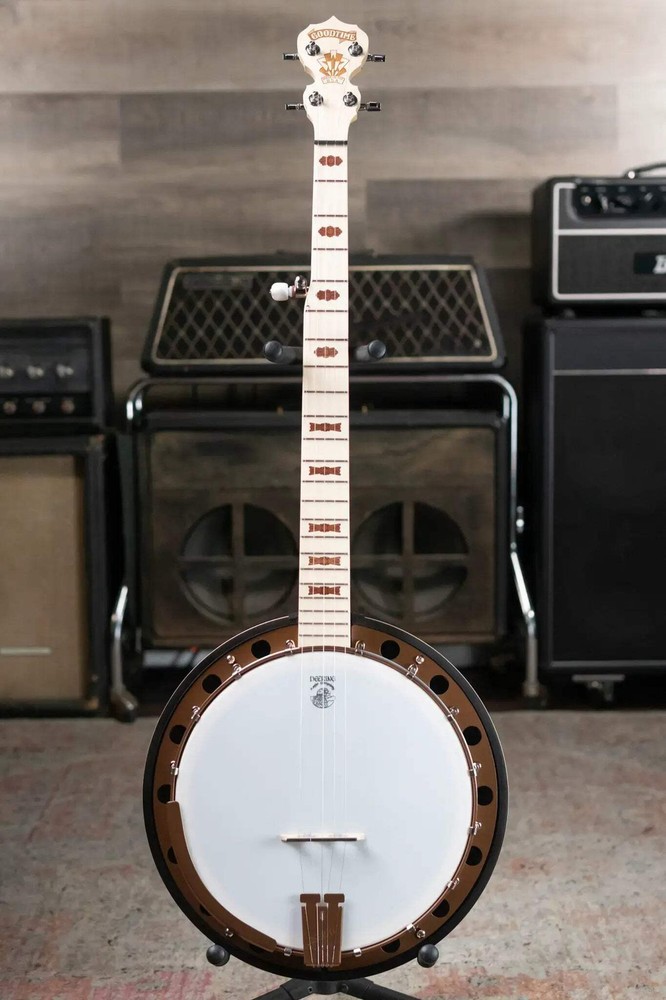 Deering Goodtime Two 5-String with Resonator Banjo