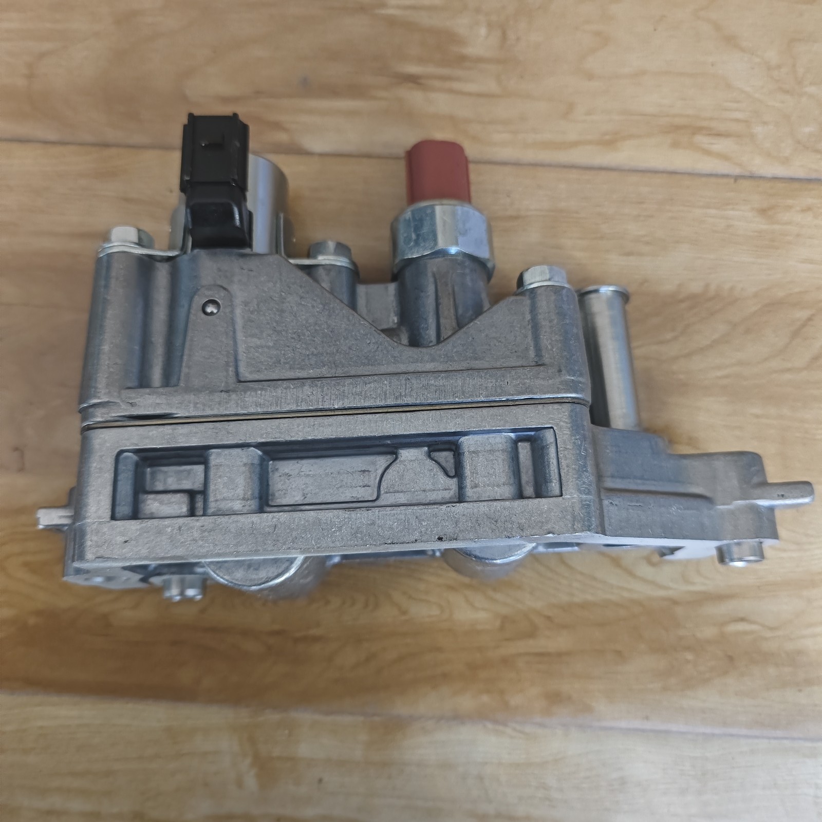 New 15810-R70-A04 For Honda Spool Valve Variable Timing Assembly FR VVT