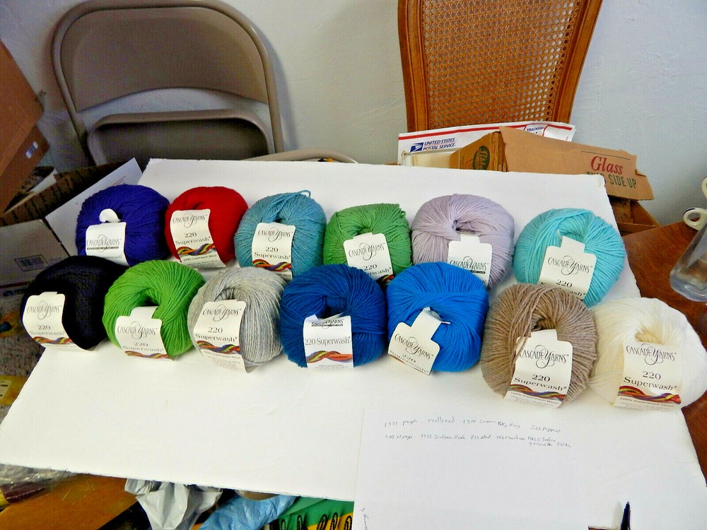 Cascade  220 Superwash Wool yarn   -  12 Colors