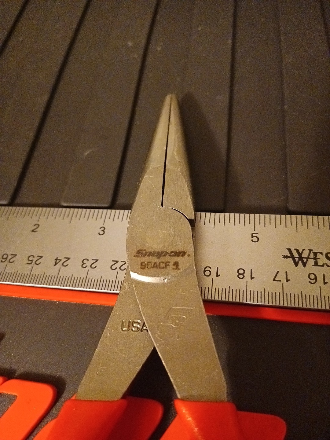 Snap On 96acf 8" talon grip needle nose pliers red Tool NEW🔥