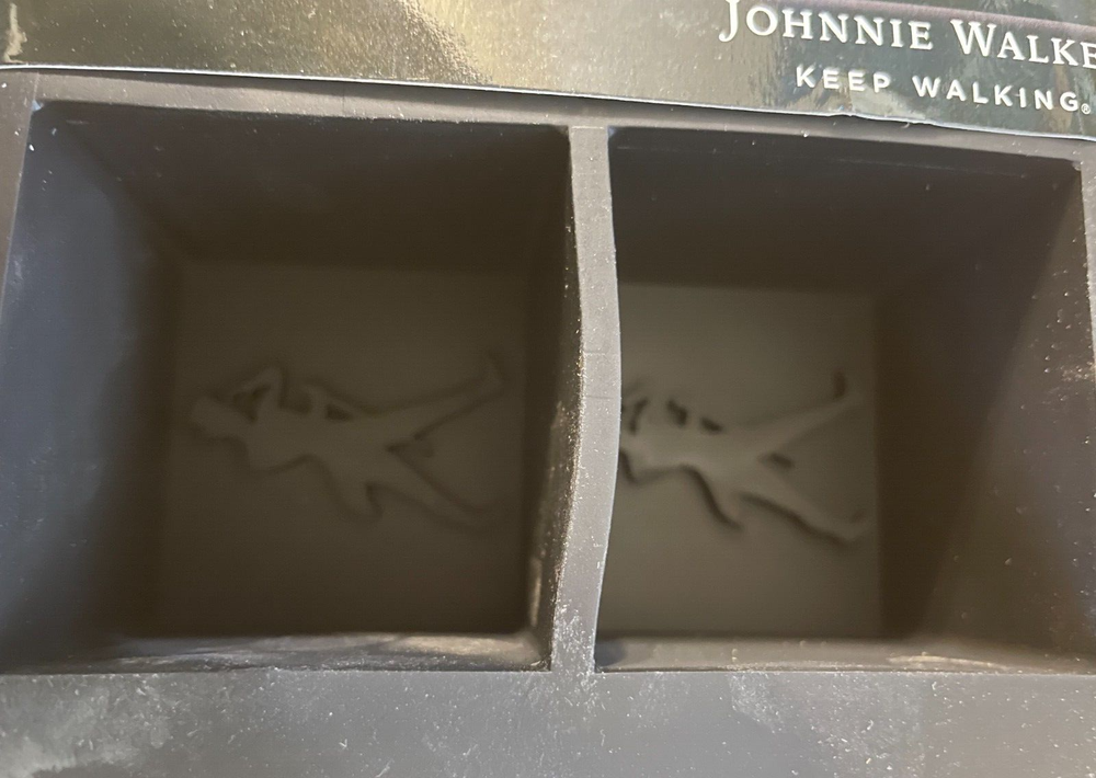 JOHNNIE WALKER LUXURY ICE CUBE MOLD TRAY