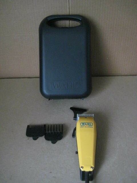 WAHL BASIC PET GROOMING CLIPPER KIT with Storage Box