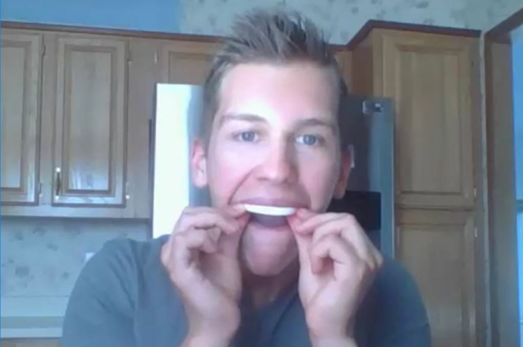 Oral Mart MMA BJJ Karate Flag Football Mouth Guard (White/Blue) with Free Case