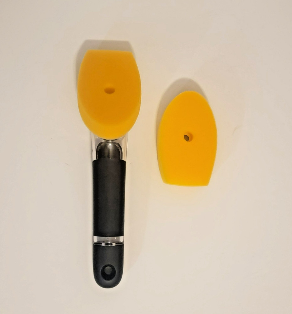OXO Good Grips Soap Dispensing Dish Sponge with Replacement