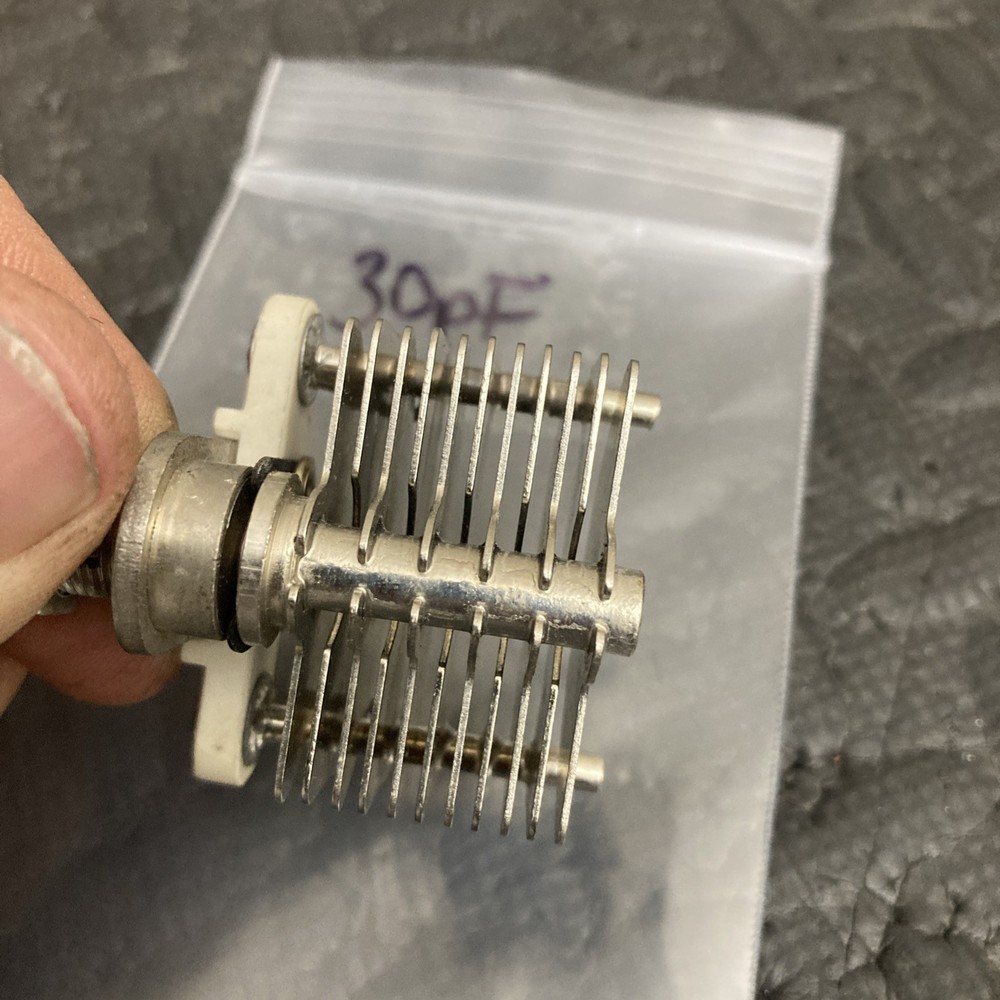 Air Variable Capacitor 30pF