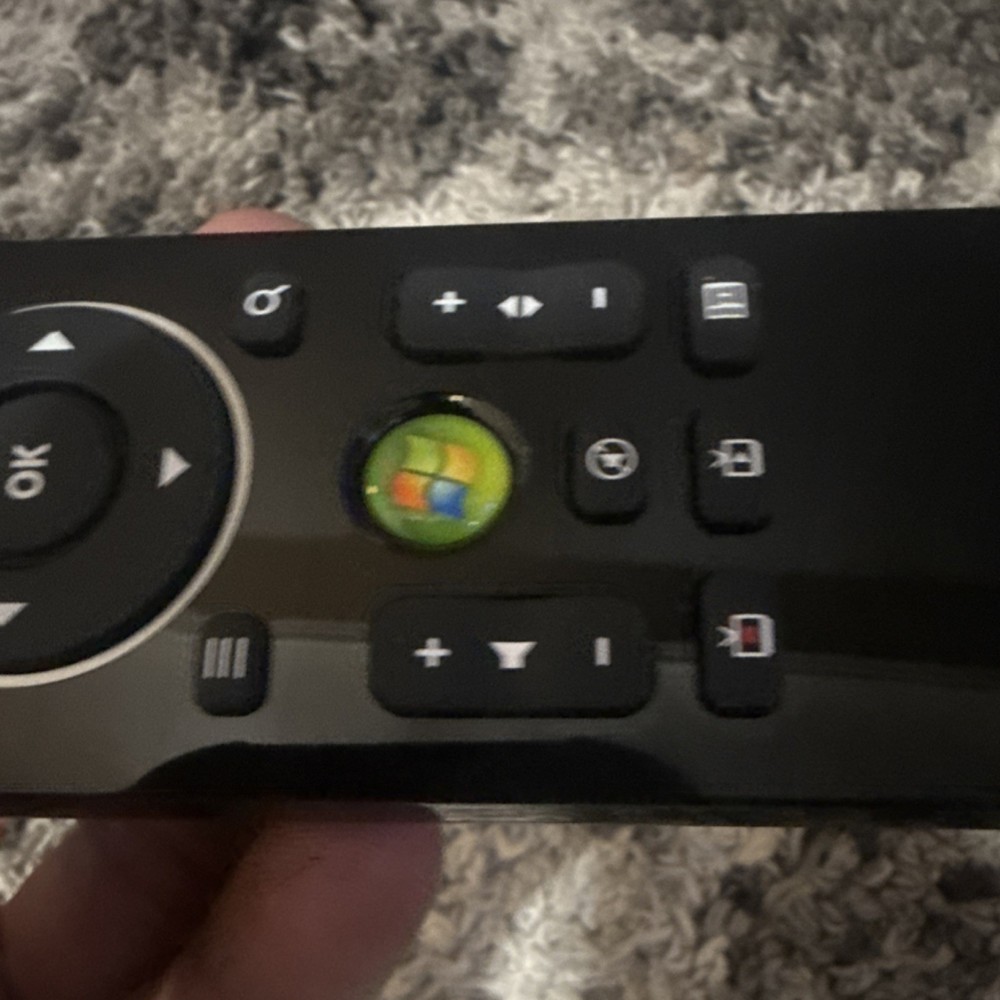 Microsoft Wireless Keyboard Remote Control for Windows Media Center, Black