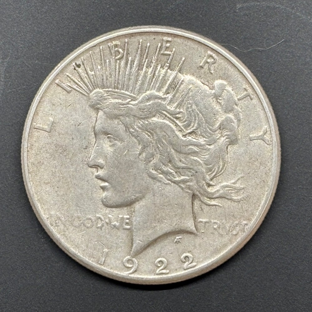 1922-S PEACE SILVER DOLLAR (RAW) - 90% SILVER (RD11)
