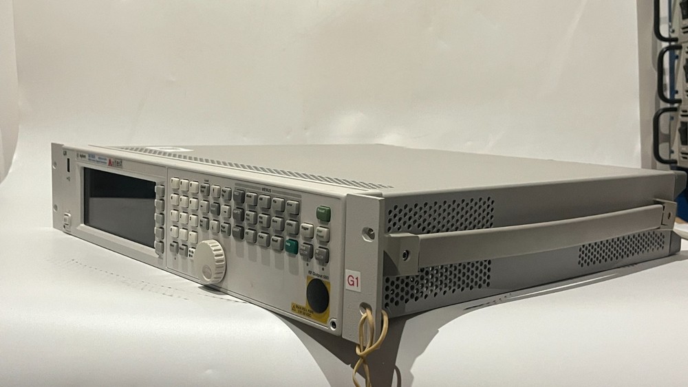 AGILENT - N5182A-506 + 1EM-UNT
