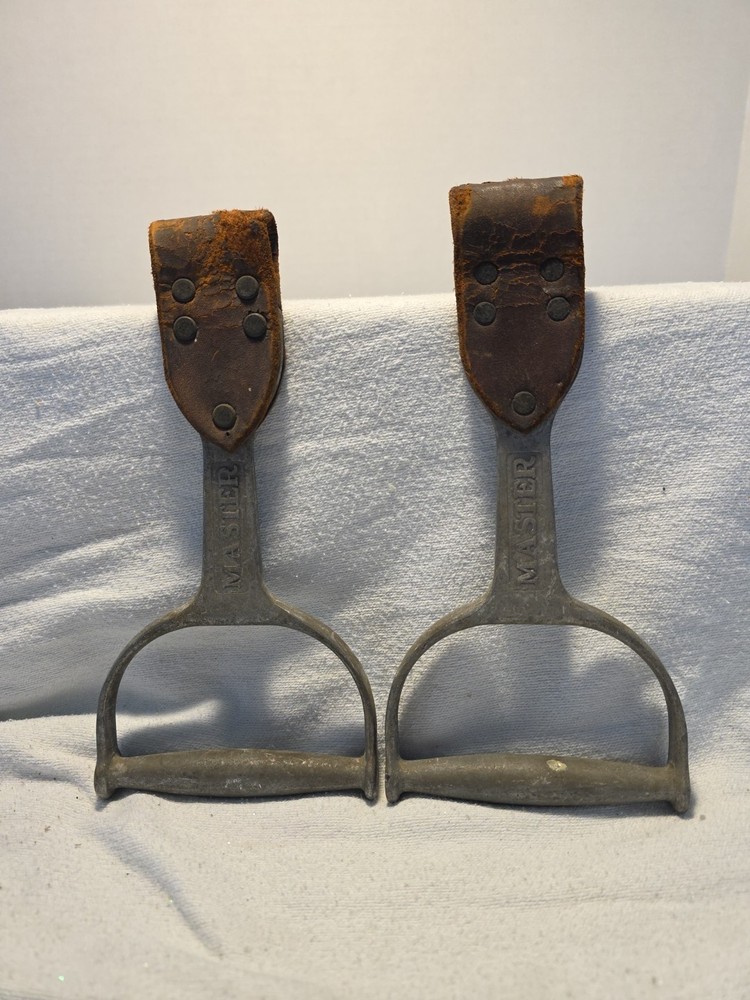 Master Aluminum Stirrup Irons Light - Vintage