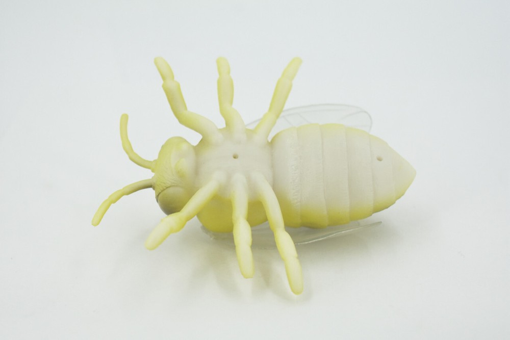 Bumblebee, Solid Rubber Insect, Toy, Realistic Figure Model 3.5" ABC15B263