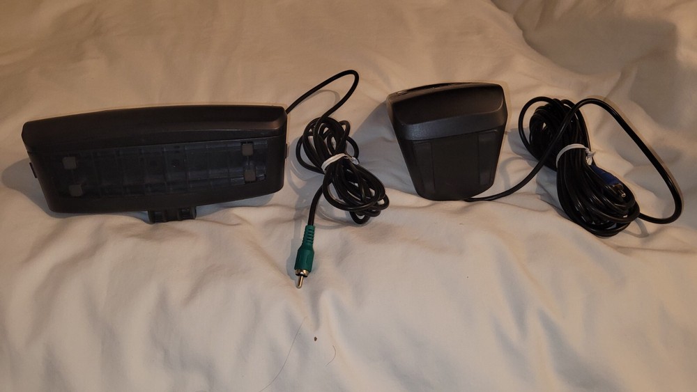Logitech Z506 - 2 Replacement Speakers, Center Green & Blue Connector Untested
