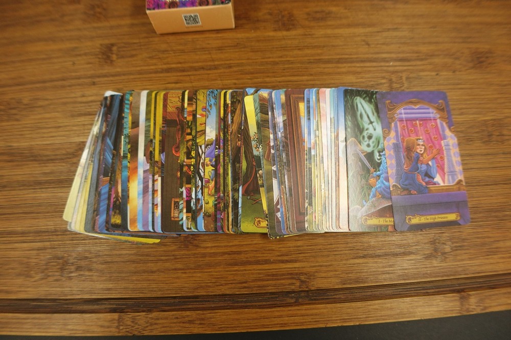 Tarot In Wonderland Deck By Barbara Moore