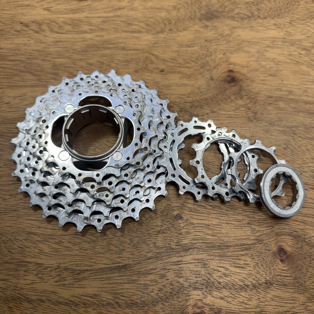Shimano XT CS-M737 11-30t 8 Speed Hyperglide Cassette