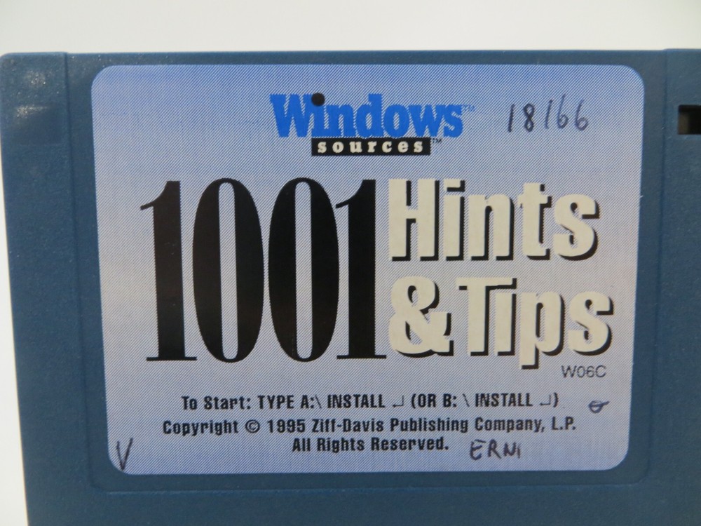 3.5" Floppy Disk Window Sources 1001 Hints & Tips 1995 Ziff-Davis computer vtg