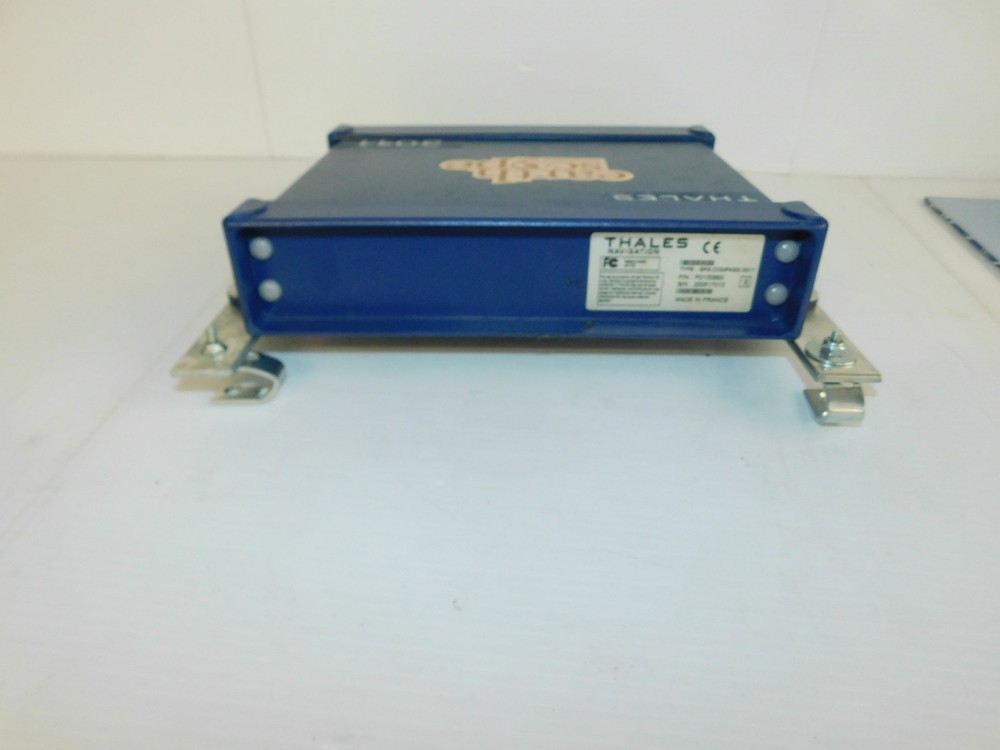 THALES NAVIGATION MODEL TRM100 GPS COMPASS & 3011 (#4700)