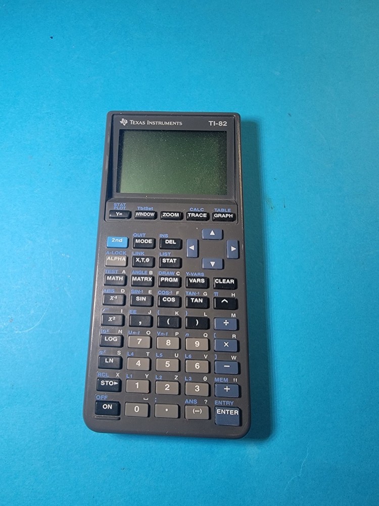 Texas Instruments TI-82 Graphing Calculator  Tested Works