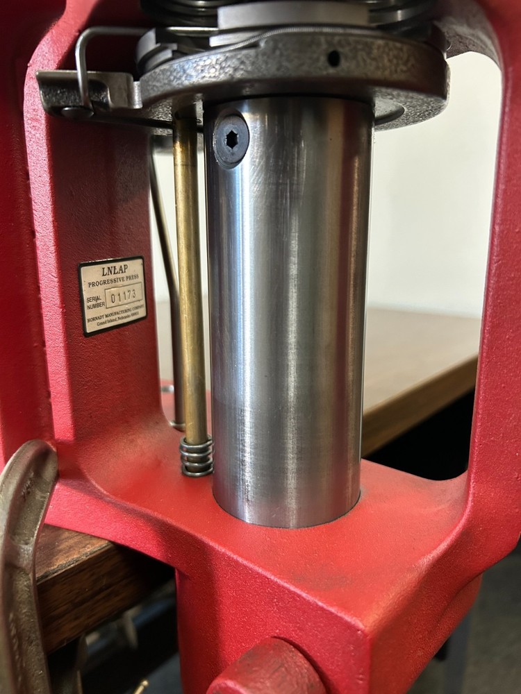 Hornady Lock-N-Load AP Automatic Press, Clean, with #2 Shell Plate