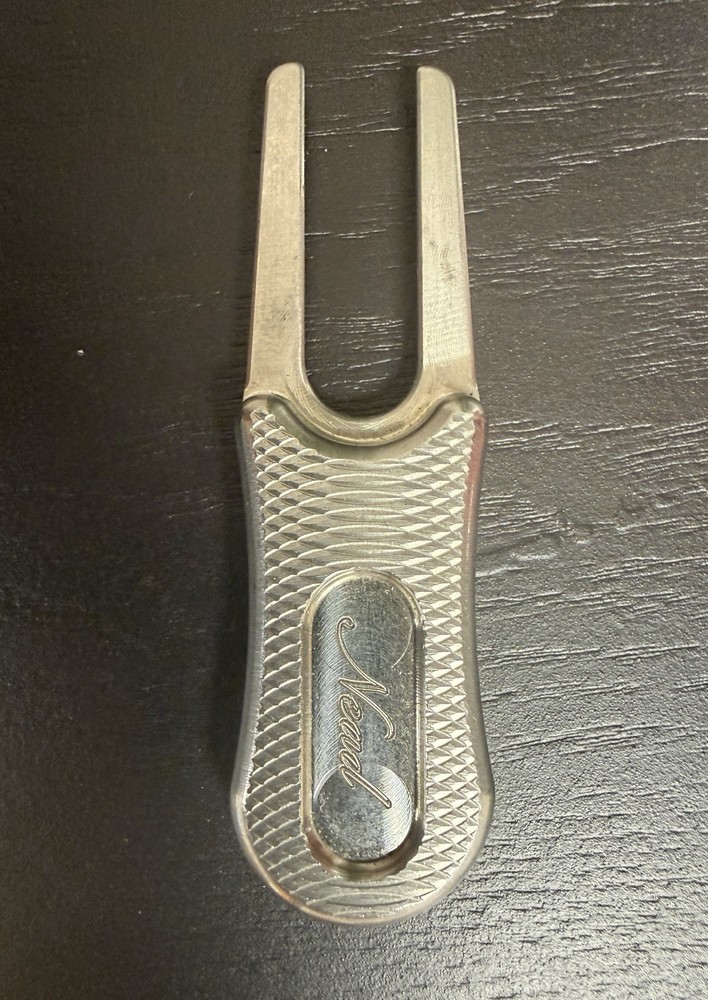 Gene Nead Stainless divot repair tool
