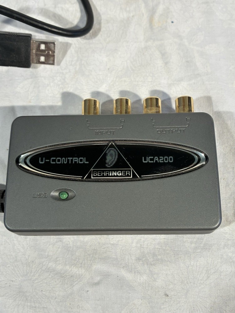 Behringer UCA200 U-Control USB Audio Interface Excellent Condition