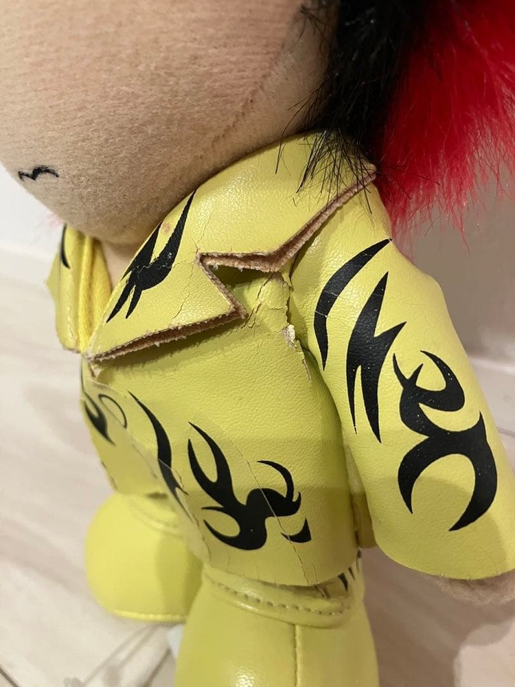hide memorial summit plush toy