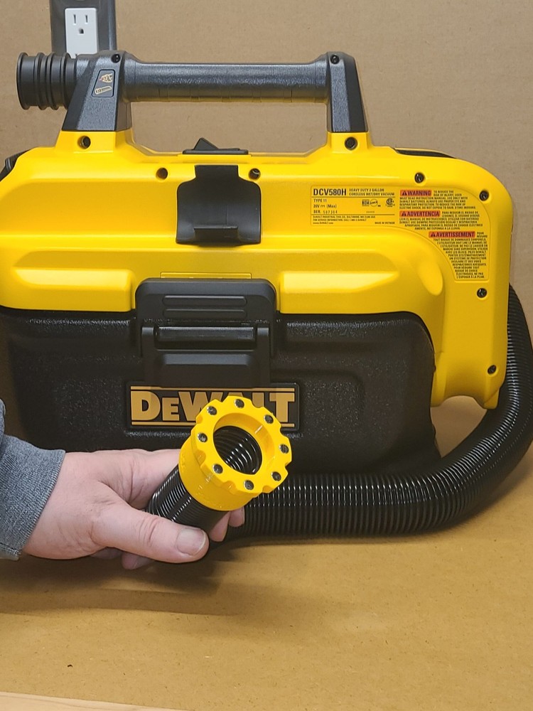 DeWalt 20V Cordless Vacuum Adapter